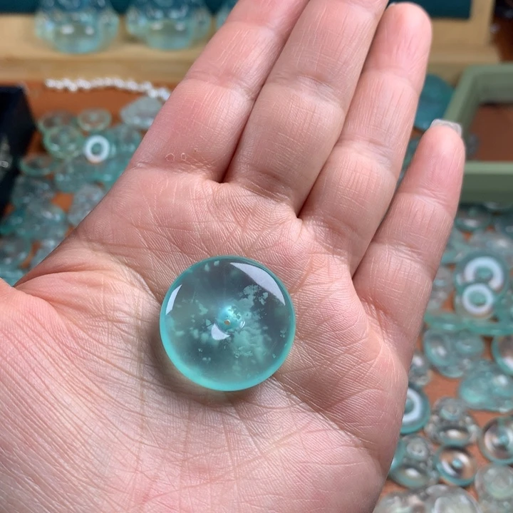 小***宝蛇纹石玉未镶嵌吊坠