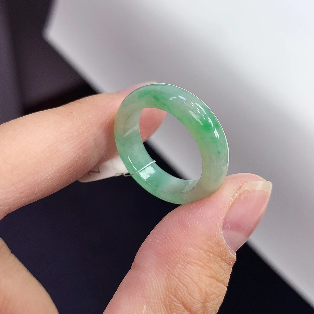 翡翠未镶嵌戒指15号