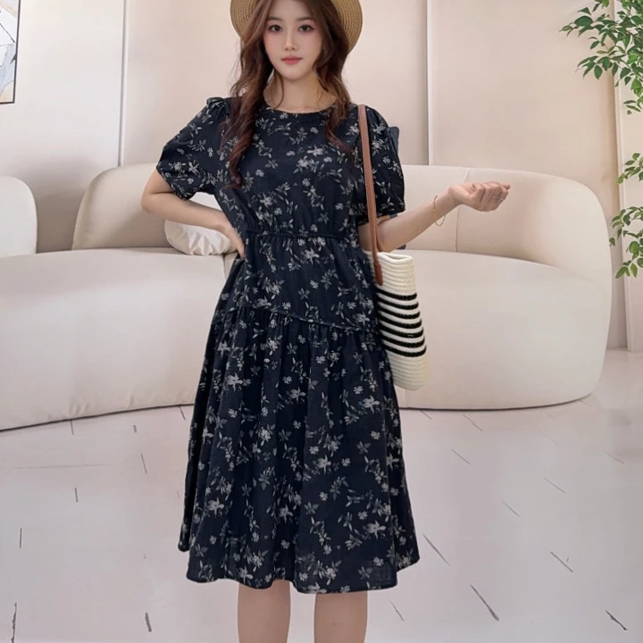 夏天新款时尚复古碎花连衣裙气质显瘦收腰法式夏季辣妈