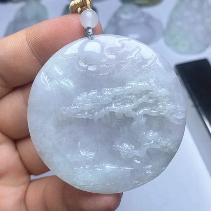 颈饰未镶嵌翡翠翡翠