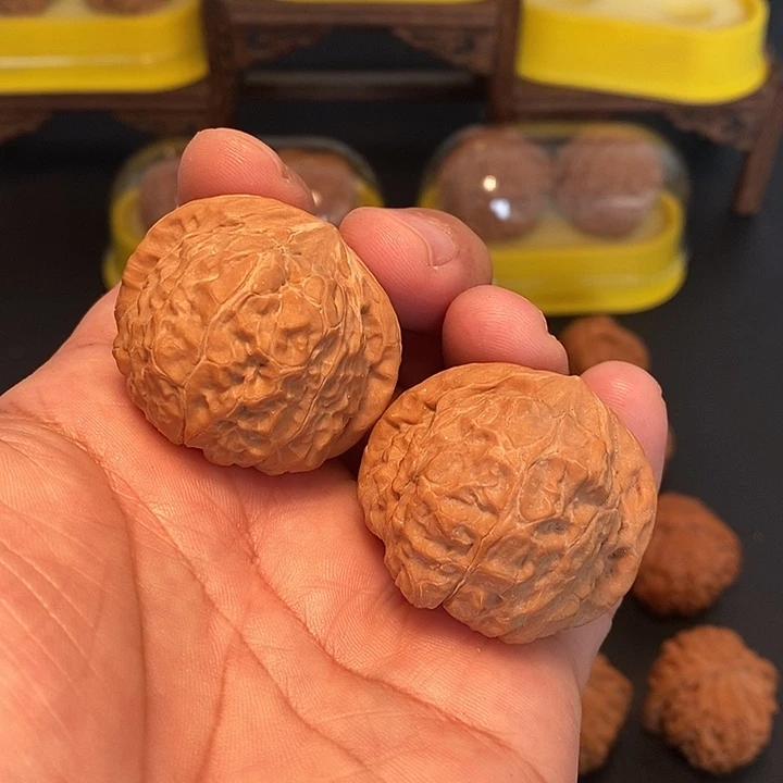 吊坠文玩核桃40尺，全品南瓜墩