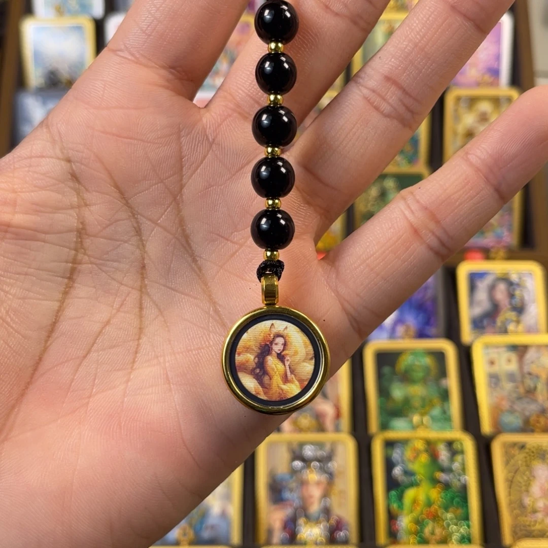 吊坠九尾狐唐卡手机链