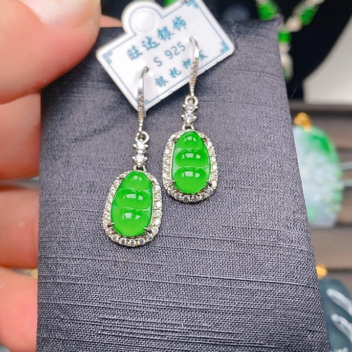 翡翠未镶嵌耳饰天然a货翡翠