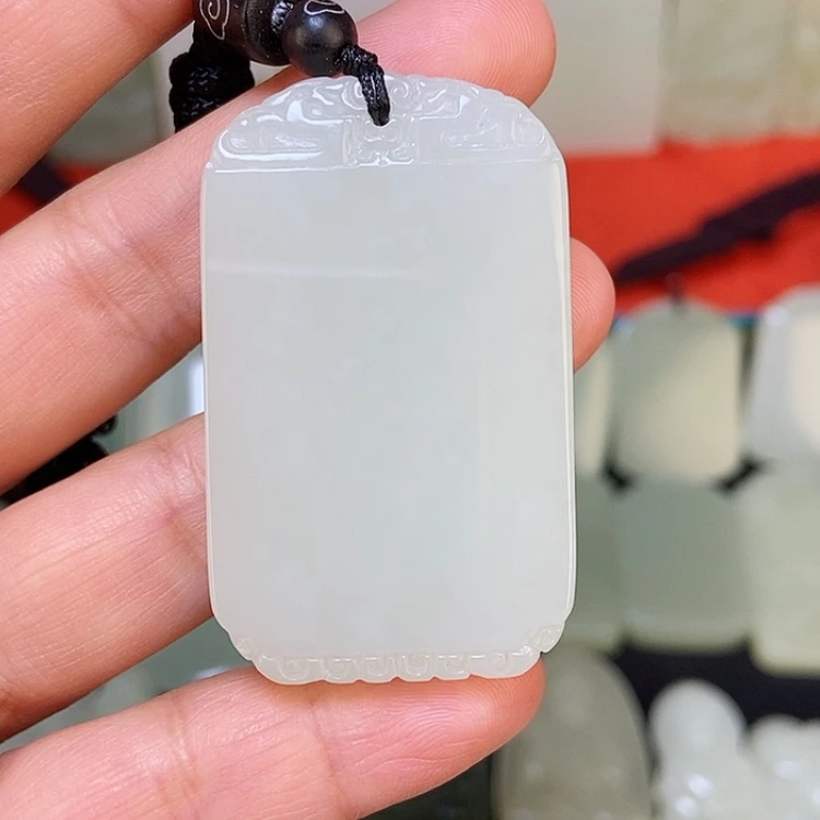 【闪购商品】颈饰未镶嵌和田玉