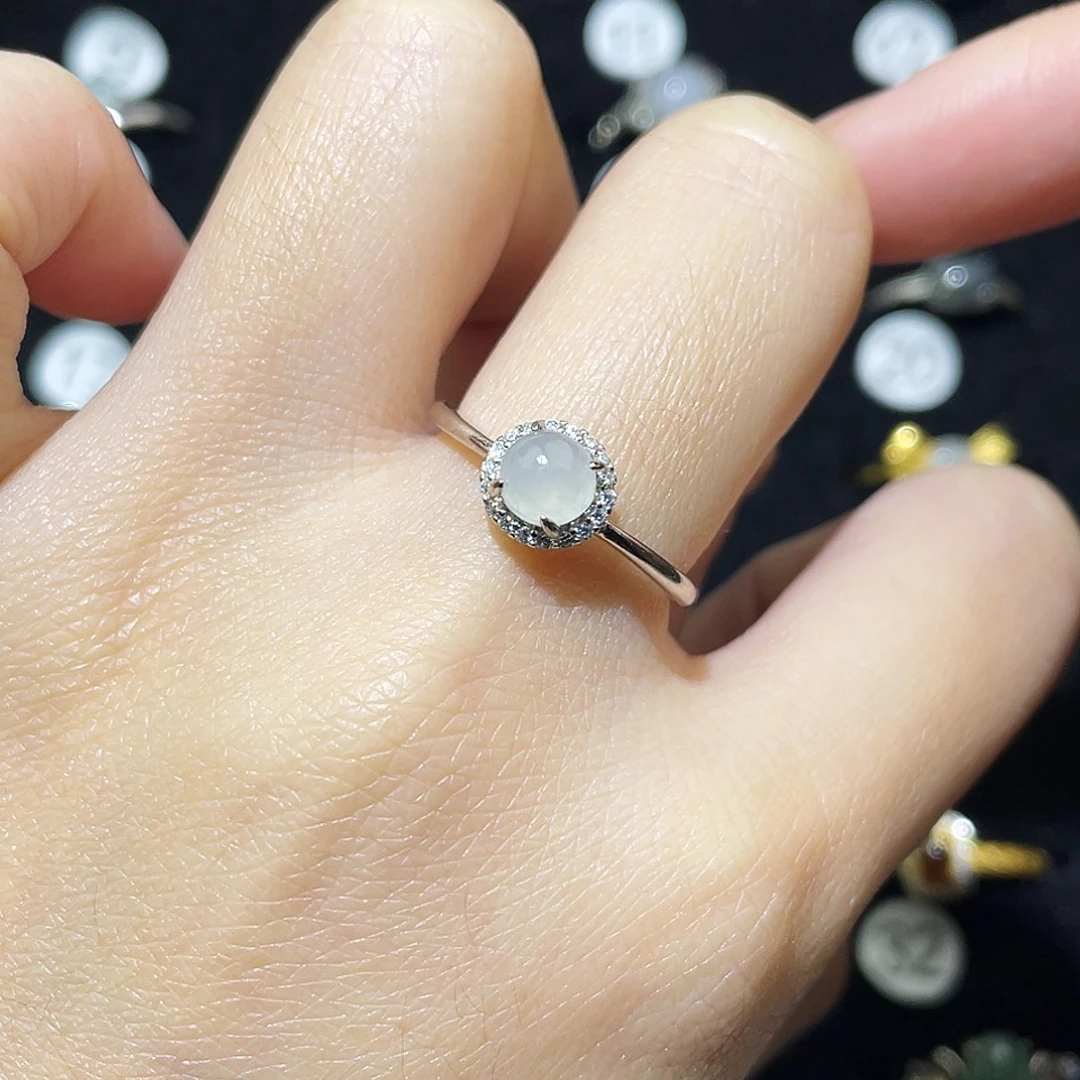 翡翠未镶嵌戒指戒指