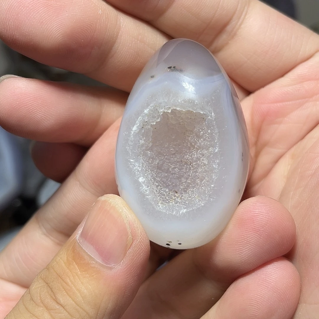 未镶嵌水晶大型摆件（非配饰）