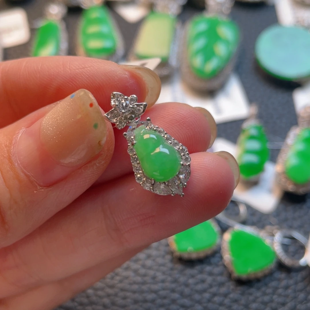 翡翠银S925镶嵌吊坠(不含链)