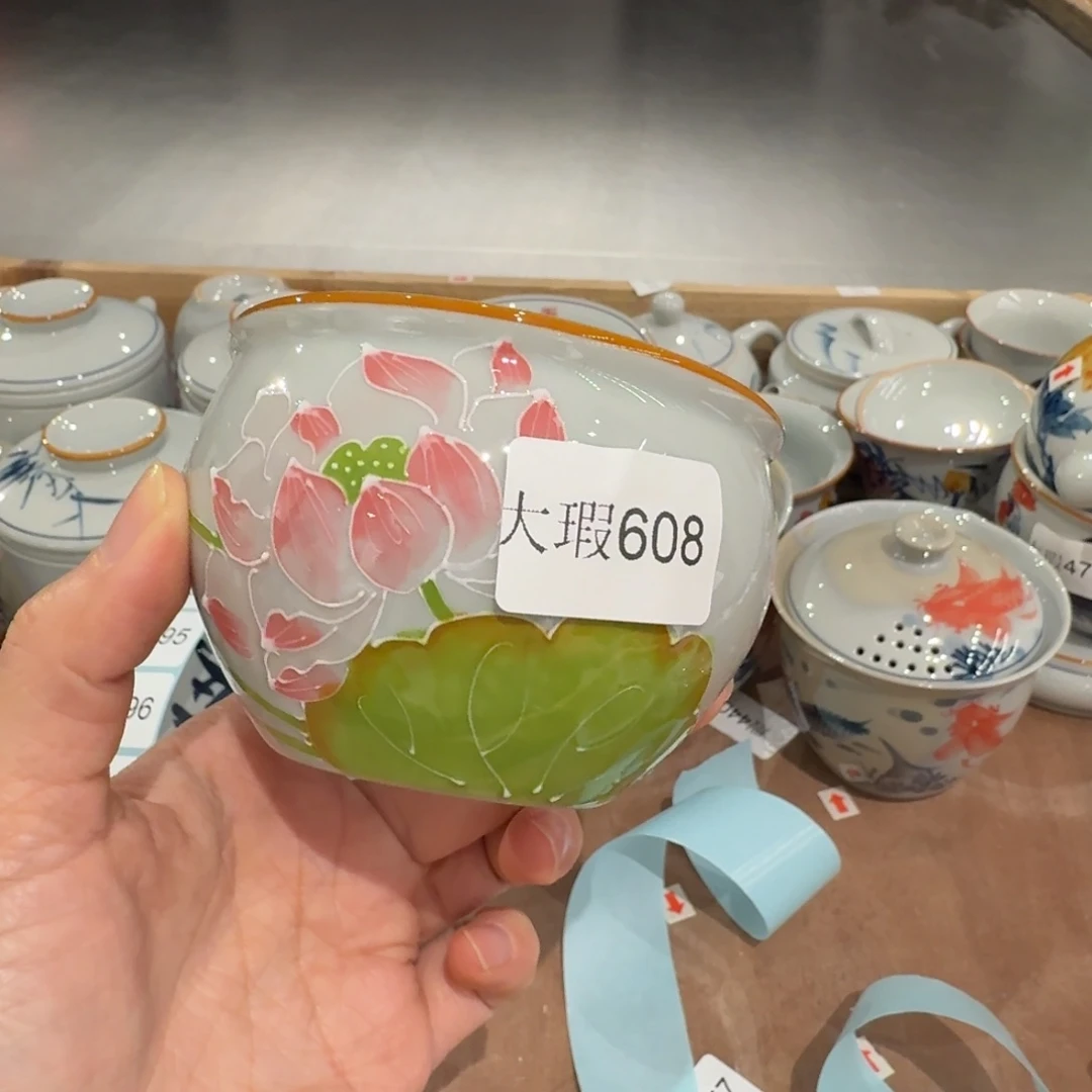 釉下手绘茶具微瑕