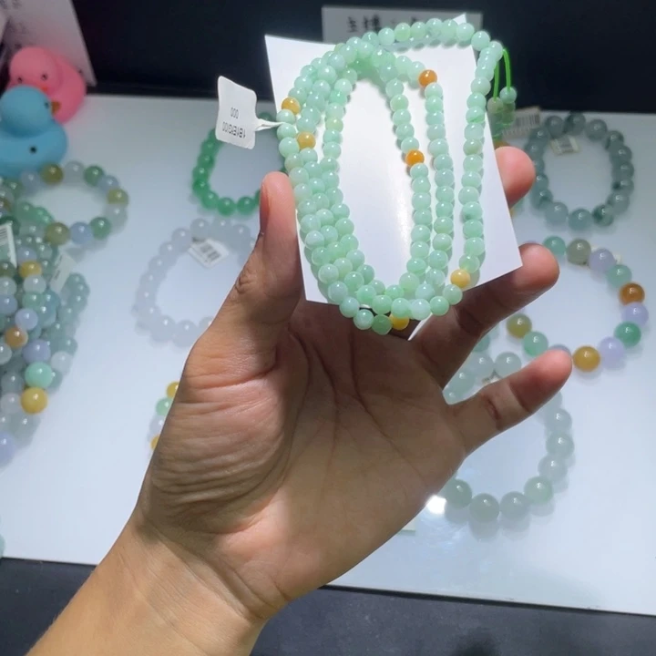 未镶嵌手串翡翠翡翠