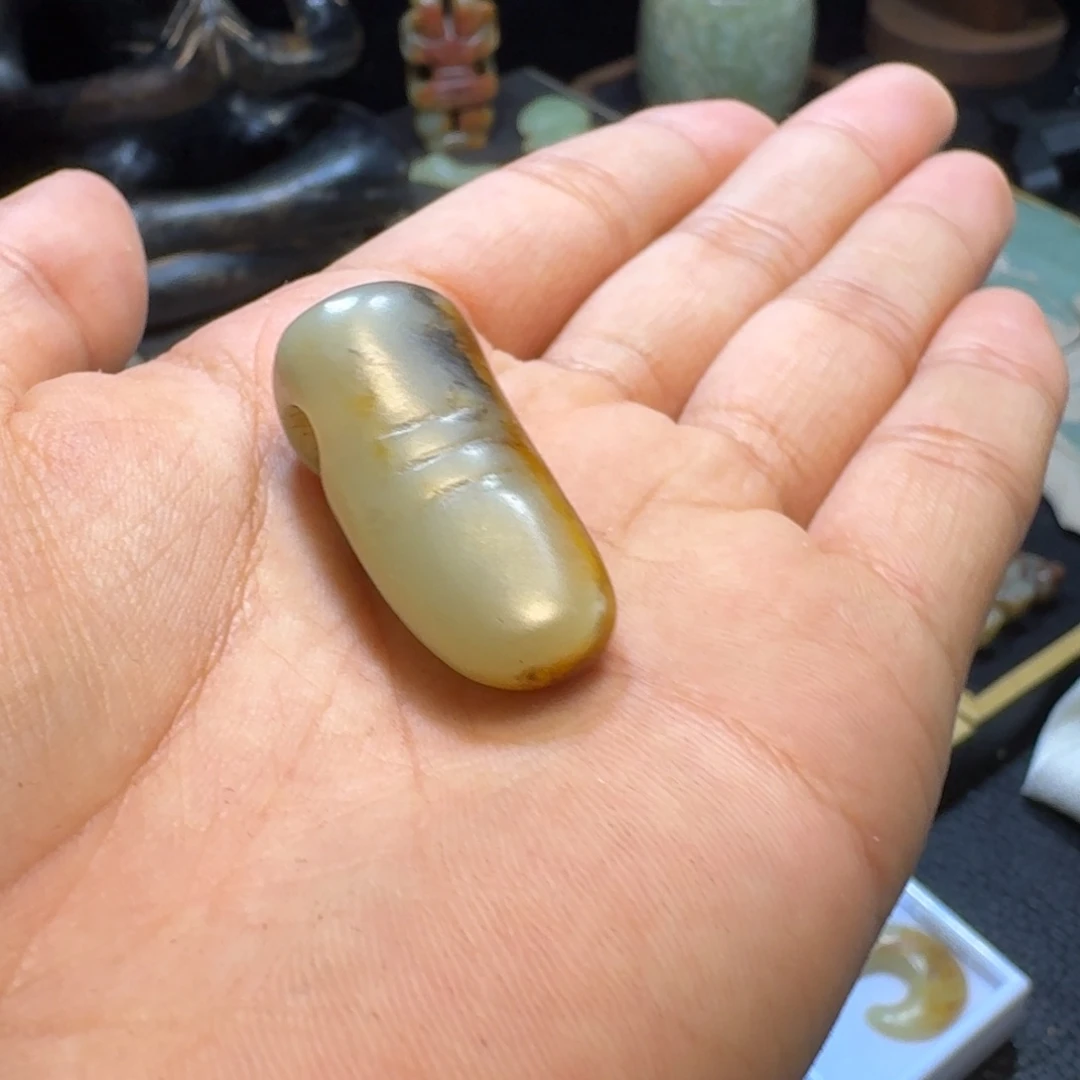 蔡***平玉玉摆件蝉器形件