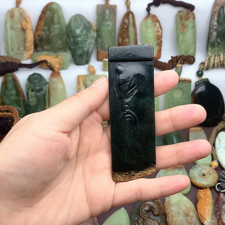 岫岩河磨玉（透闪石质玉）未镶嵌挂件