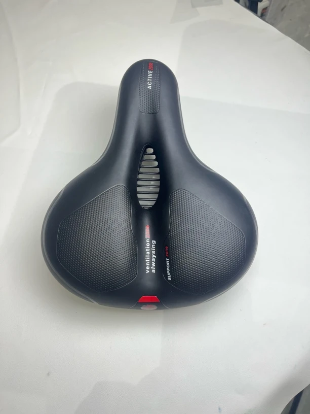 188减震中孔自行车通用车座（红色中孔。）