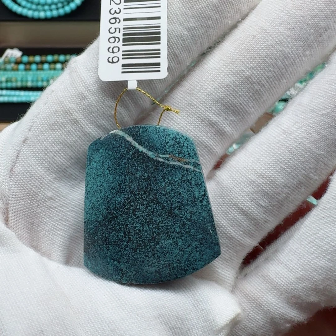 绿松石挂件未镶嵌