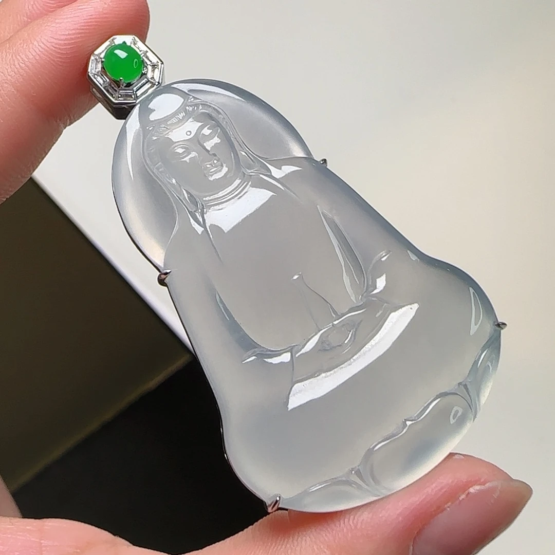 翡翠18K金镶嵌颈饰天然翡翠