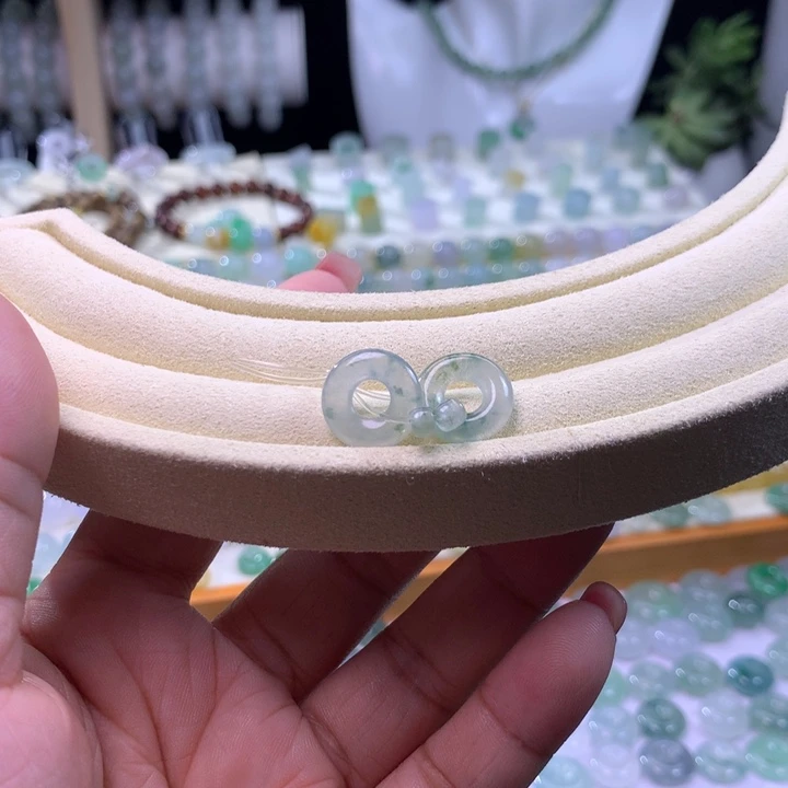 【闪购商品】散珠翡翠