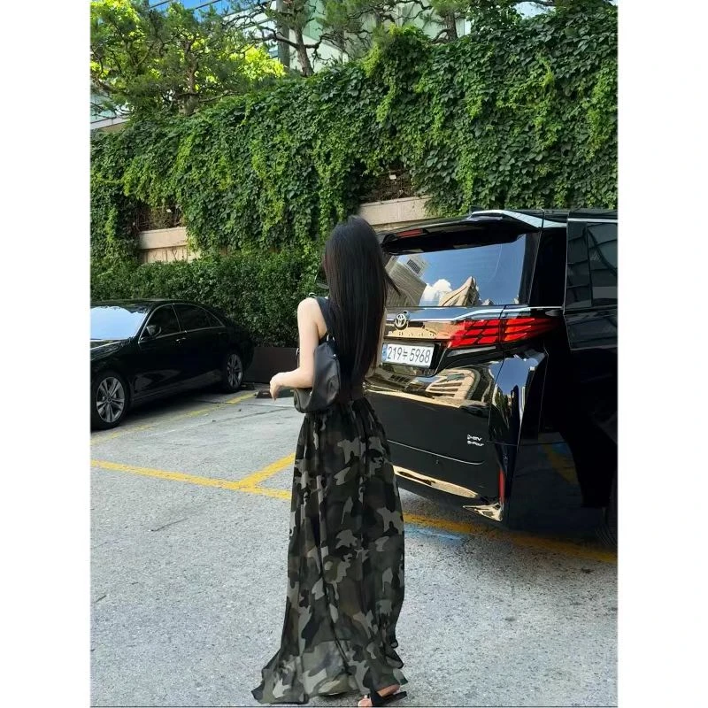 lele 2025夏季设计款收腰迷彩吊带连衣裙 2505117LYQ
