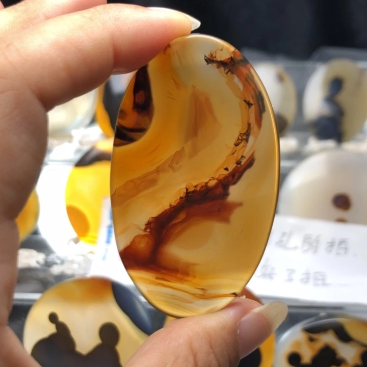 合金玛瑙/玉髓珠宝奇石72
