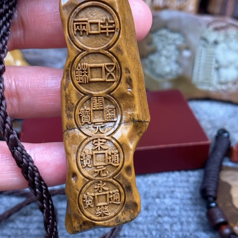 【闪购商品】原石雕刻手把件
