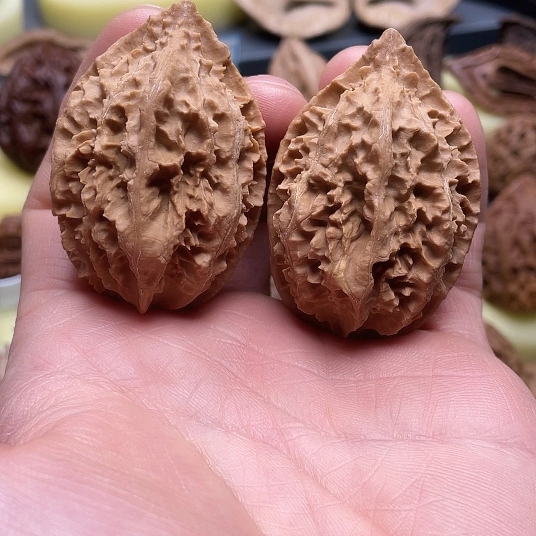 吊坠猴头核桃白山蚂蚁文玩核桃11号