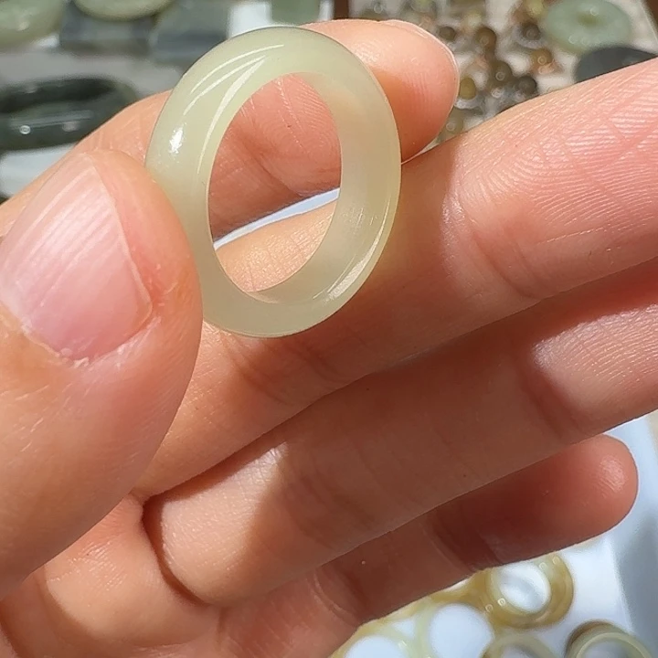 和田玉未镶嵌戒指17.2内径47