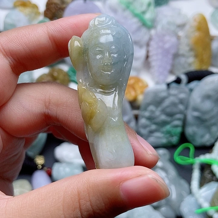 翡翠未镶嵌颈饰翡翠