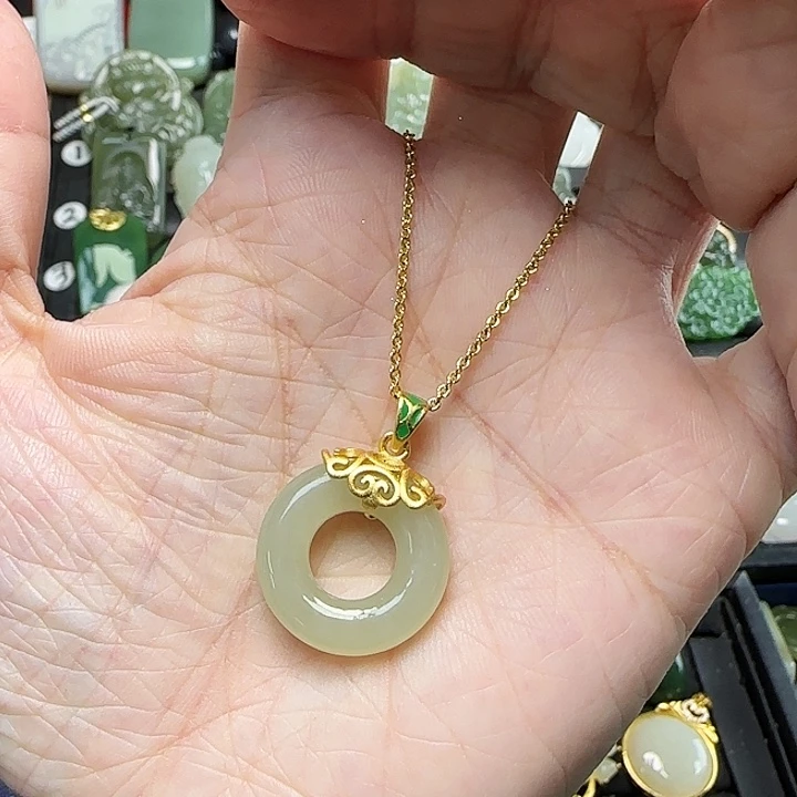 和田玉银S925镶嵌颈饰