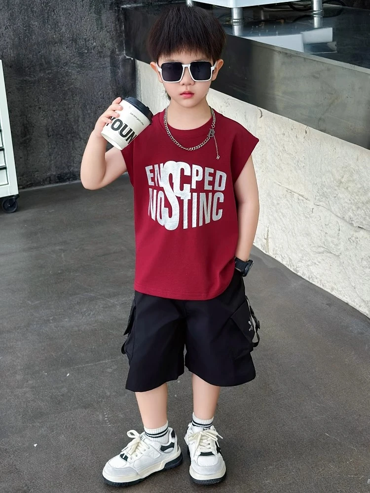 男童夏季运动套装2025新款儿童工装短裤潮帅气夏装男孩宝无袖背心