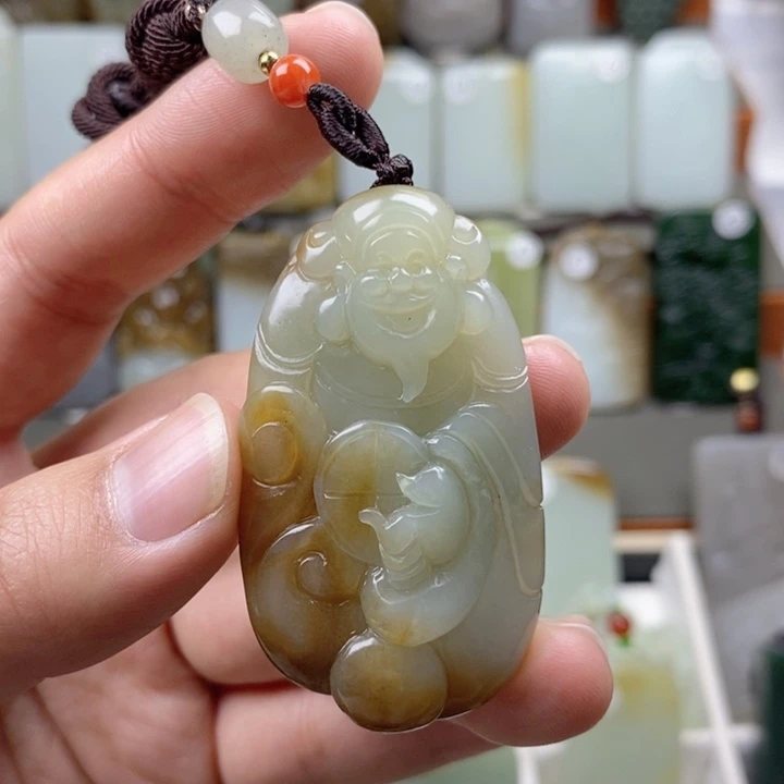 和田玉（糖玉）未镶嵌颈饰