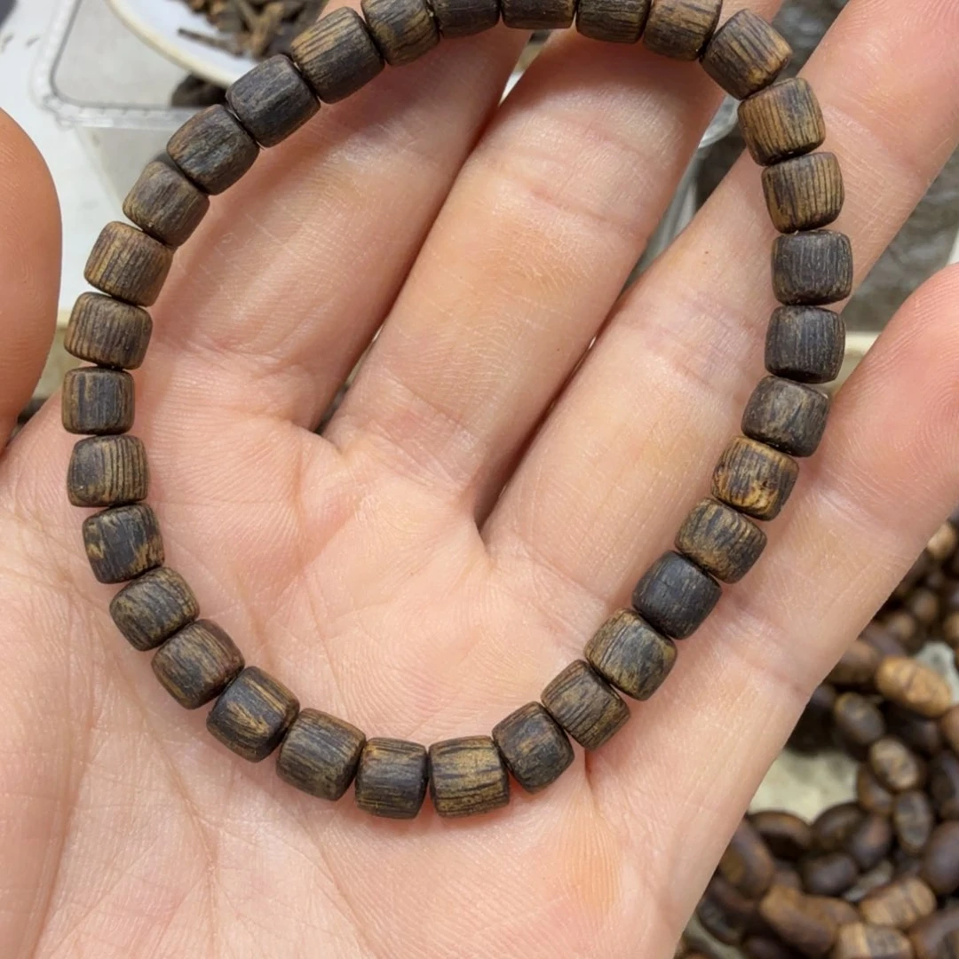 沉香碎屑沉香单圈沉水桶珠4克多样性发一