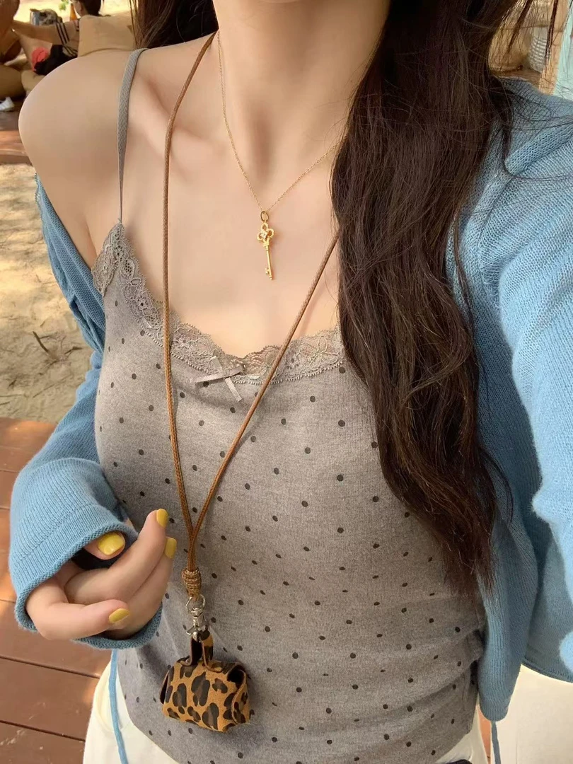【娜娜家】美背内裤临时链接