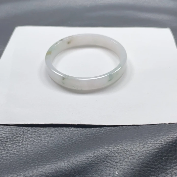 翡翠未镶嵌手镯手镯