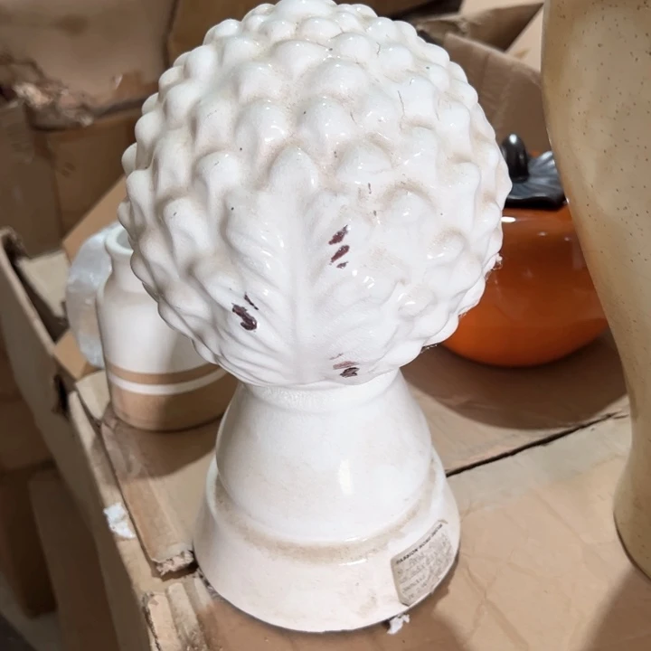 陶瓷花瓶微瑕捡漏出