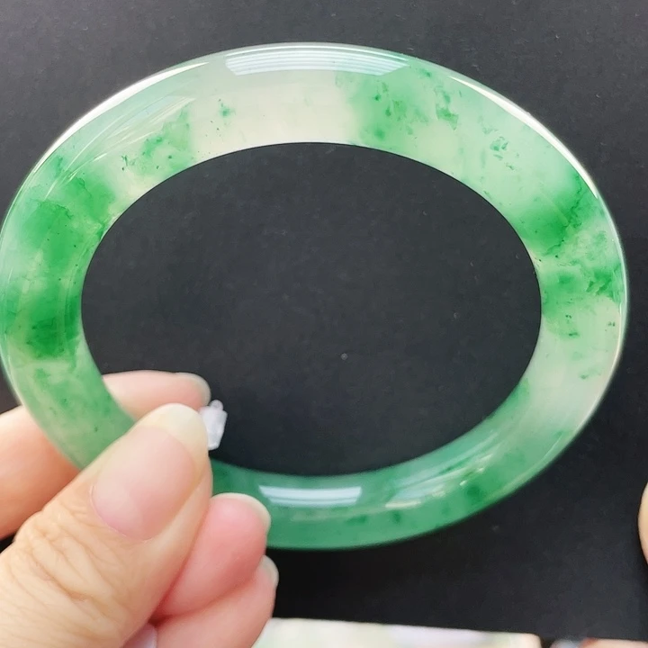 石英质玉未镶嵌手镯58 －59