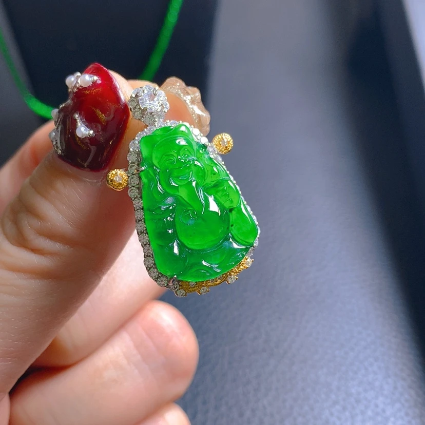 【闪购商品】翡翠吊坠(赠链)银S925镶嵌