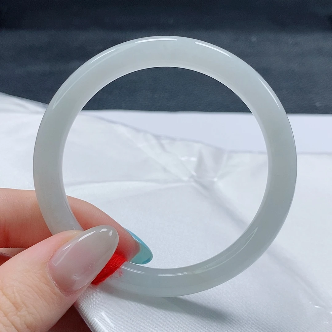 【闪购商品】未镶嵌手镯（圆镯）翡翠455号