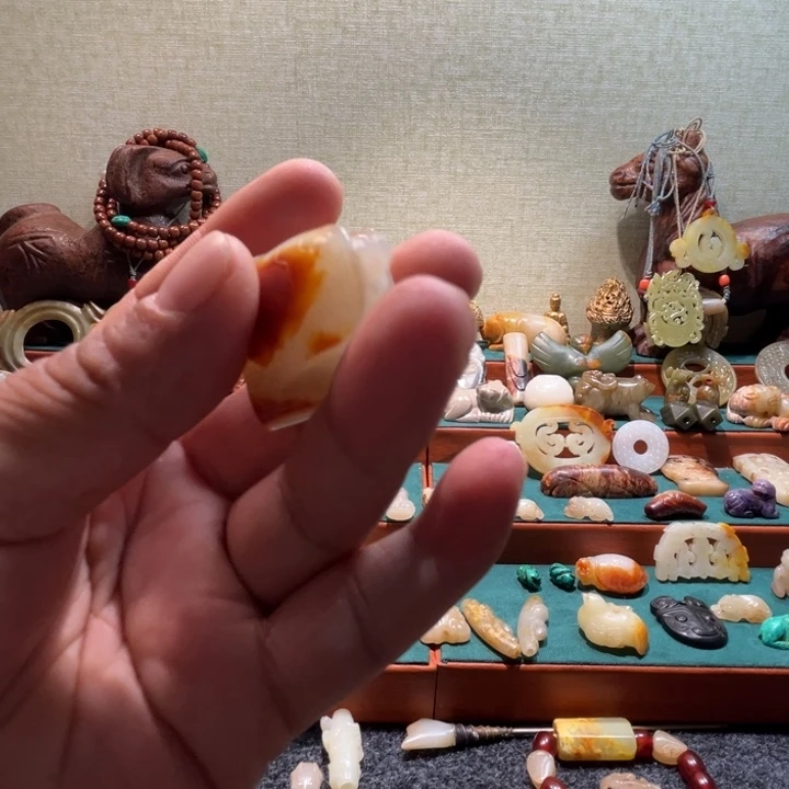 和田玉（糖玉）未镶嵌颈饰