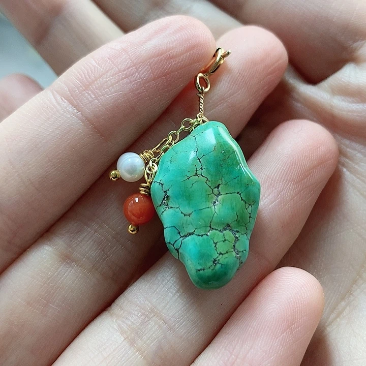 未镶嵌绿松石珠宝奇石