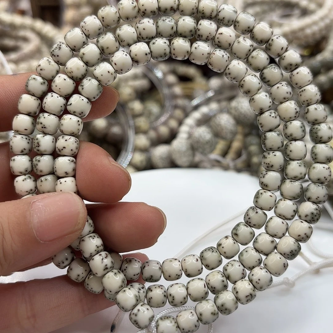 吊坠星月菩提76绿背河豚大留白