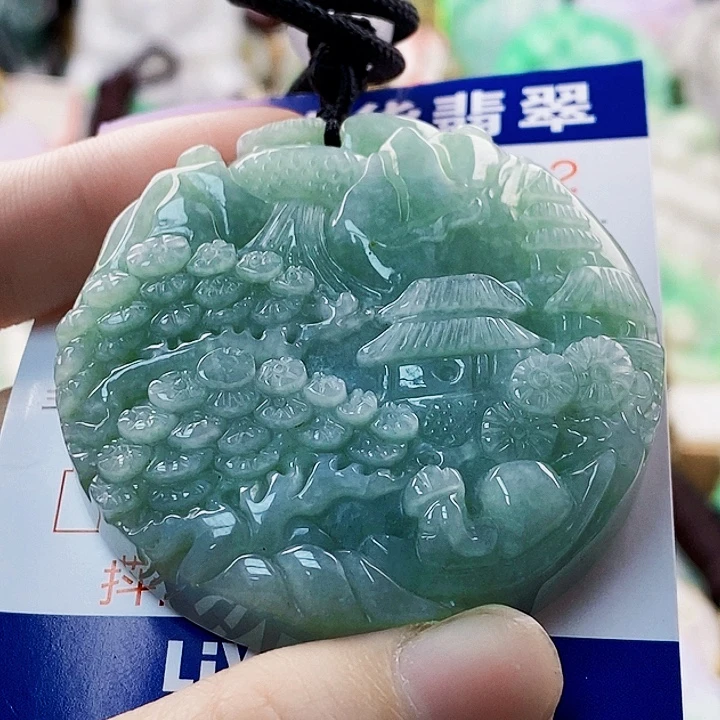 吊坠(不含链)未镶嵌翡翠