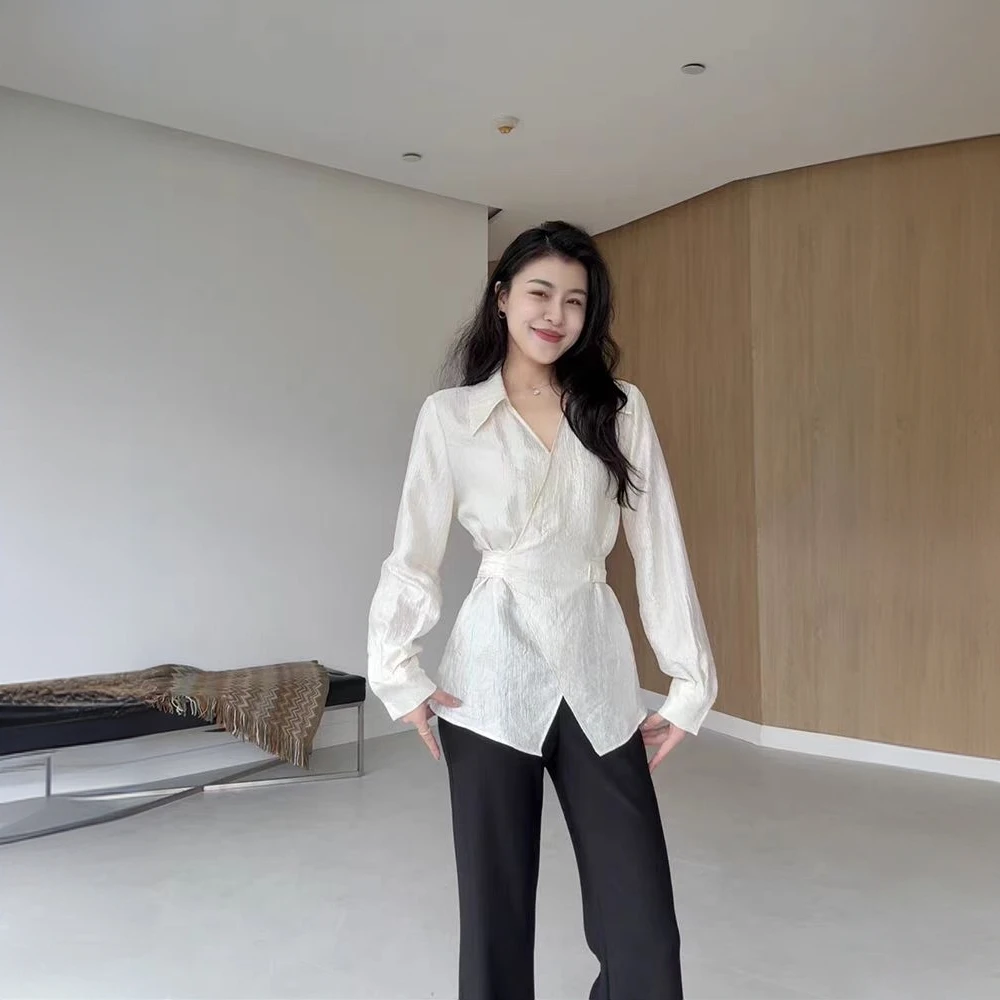 大码女装设计感港风不规则收腰衬衣春夏新款胖mm遮肉显瘦衬衫上衣