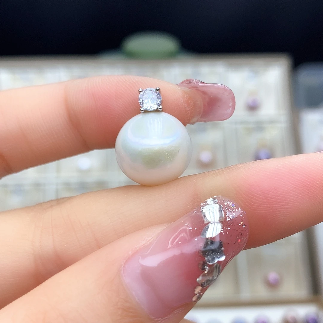 淡水珍珠颈饰合金