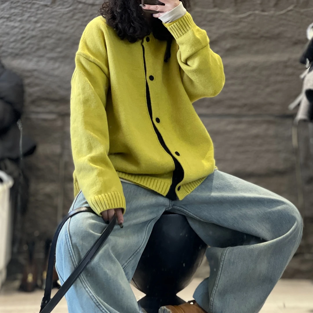 【若汐女装】欧韩风宽松大码设计款撞色门襟高克重毛衣开衫外套8699