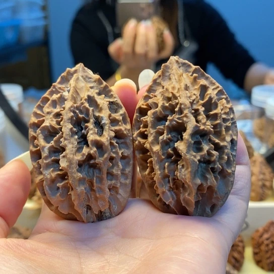 把件桃核尔滨大花
