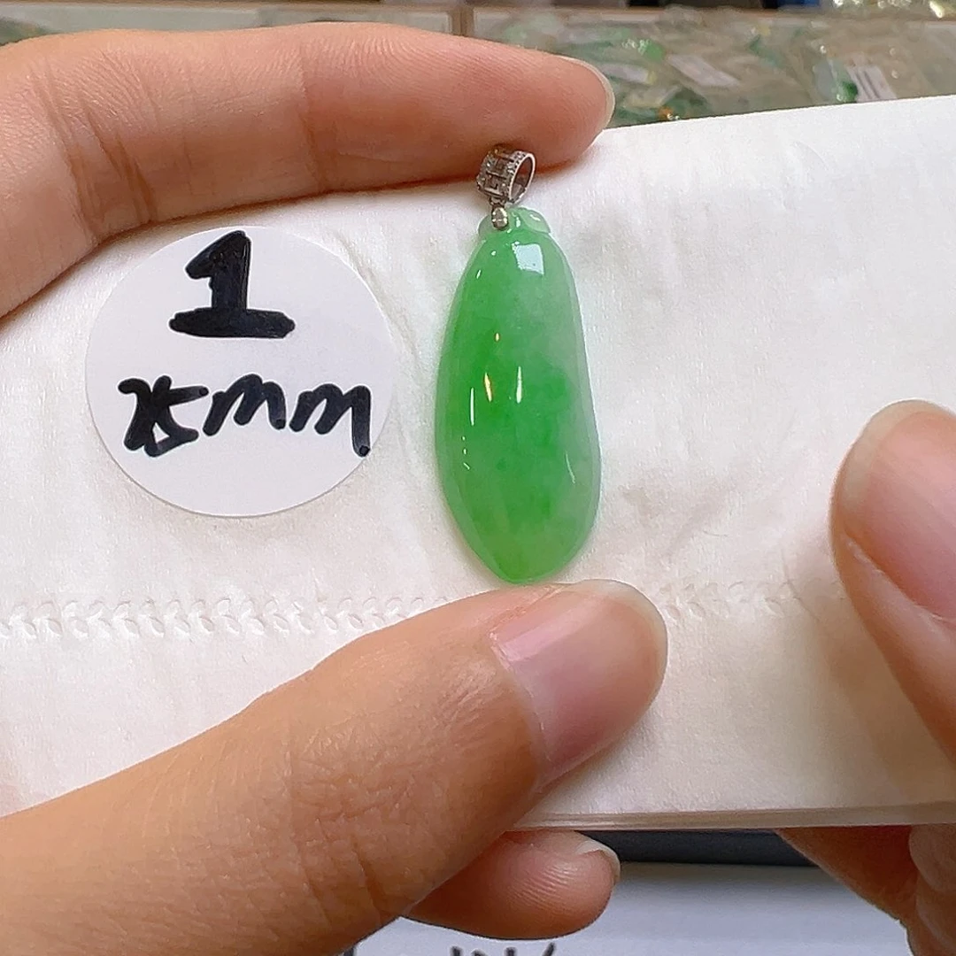 翡翠18K金镶嵌吊坠(不含链)翡翠