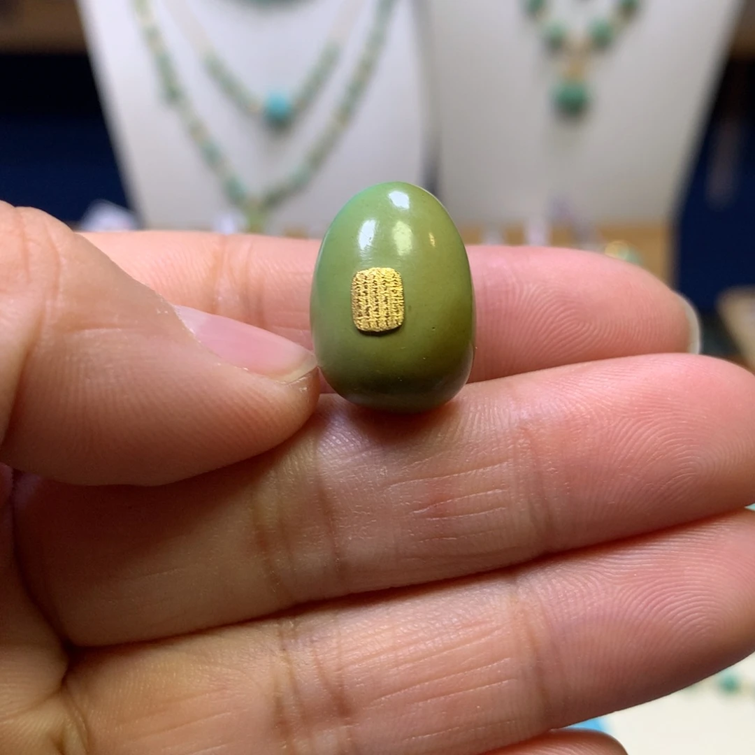 绿松石18K金镶嵌糖豆