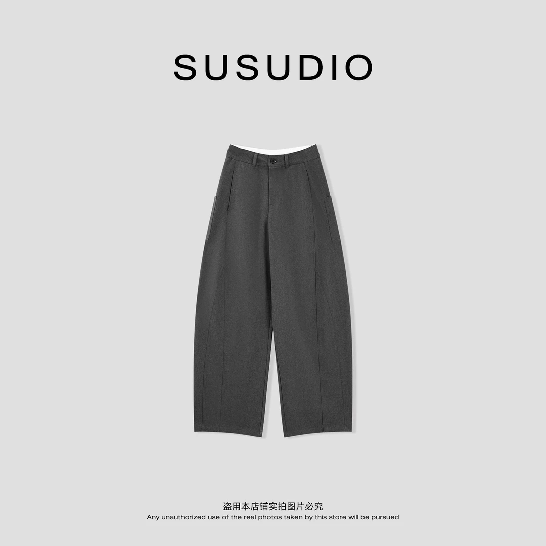 SUSUDIO  舒适日常立裁纯色极简弯刀西装料休闲裤 E5054