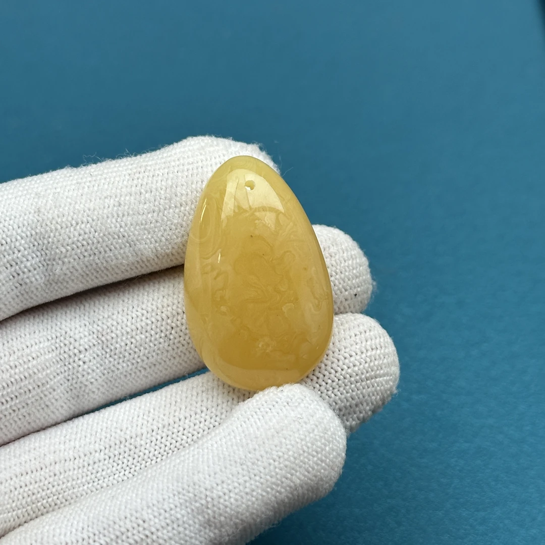 3037天然原矿蜜蜡 微花粉水滴牌 22*35*12mm抖音基地质检发货