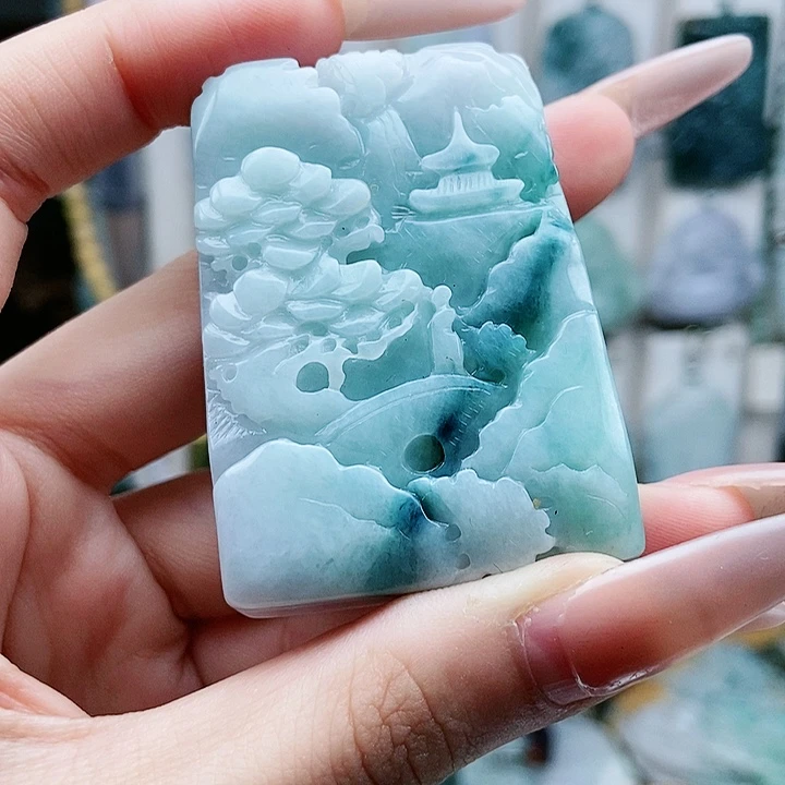 翡翠未镶嵌颈饰翡翠