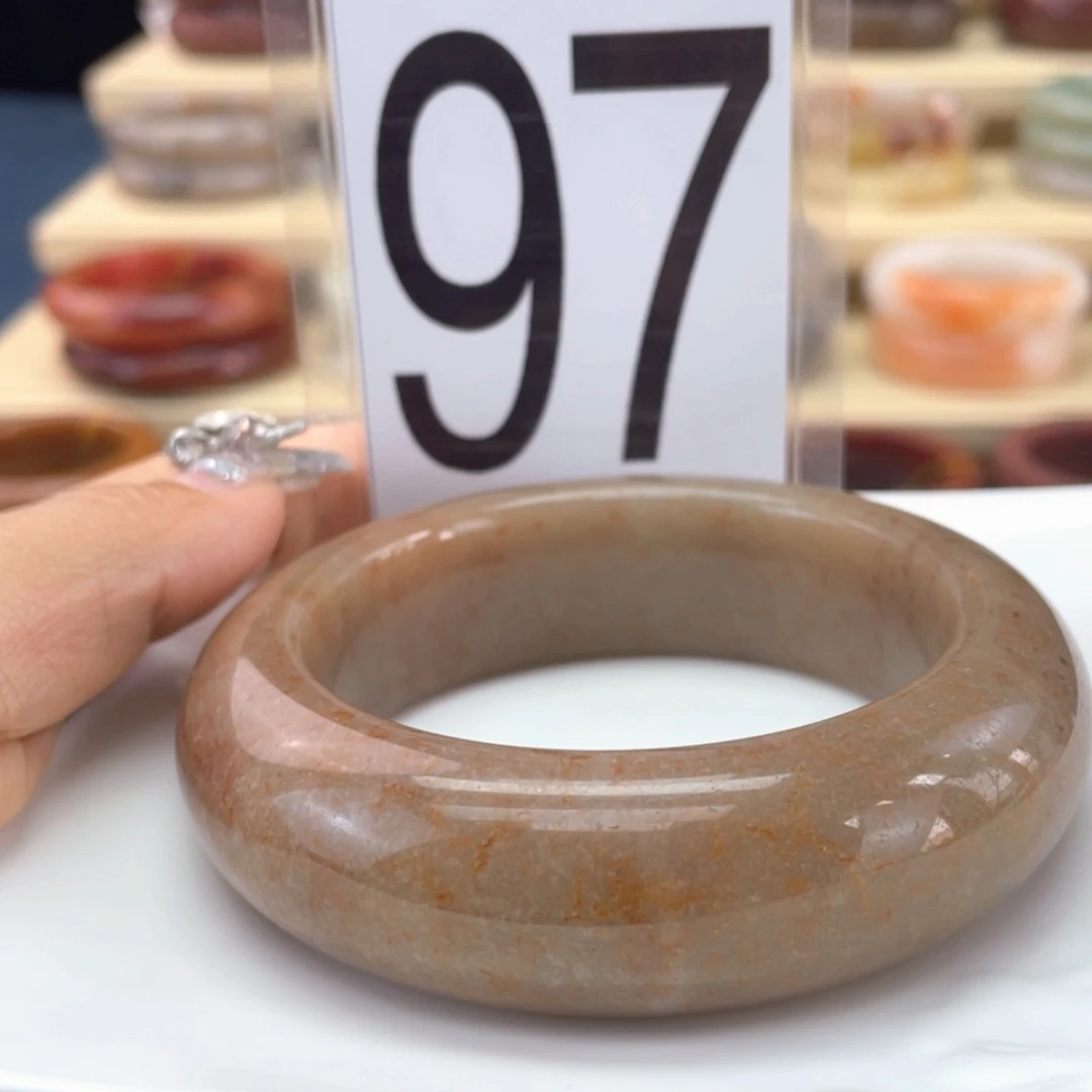 【闪购商品】石英岩玉手镯未镶嵌