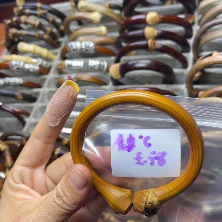 鸡翅木麟*我们在这里